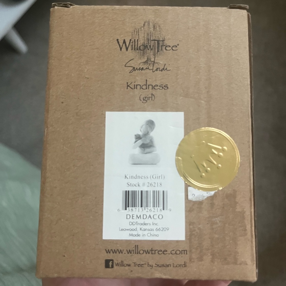 Willow Tree 'Kindness (Girl)' Figurine